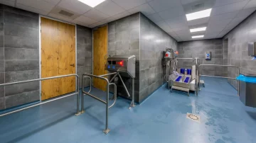 Voedselveilige industriële vloeren voor de visverwerkende industrie